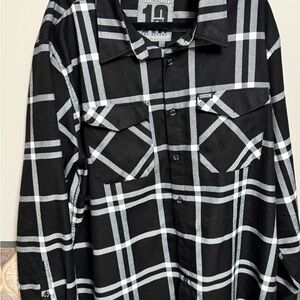 DIXXON Black and White Plaid Casual Button Down Shirt